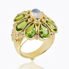 Load image into Gallery viewer, 18K Blossom Ring