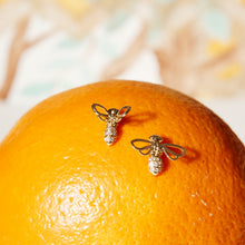 Load image into Gallery viewer, E31867-BEE