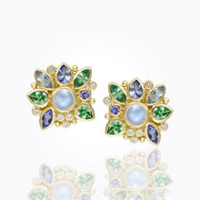 Load image into Gallery viewer, 18K Anima Cluster Earrings