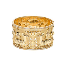 Load image into Gallery viewer, 18K Deer Bracelet
