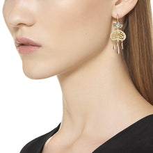 Load image into Gallery viewer, 18K Perse Lattice Earrings